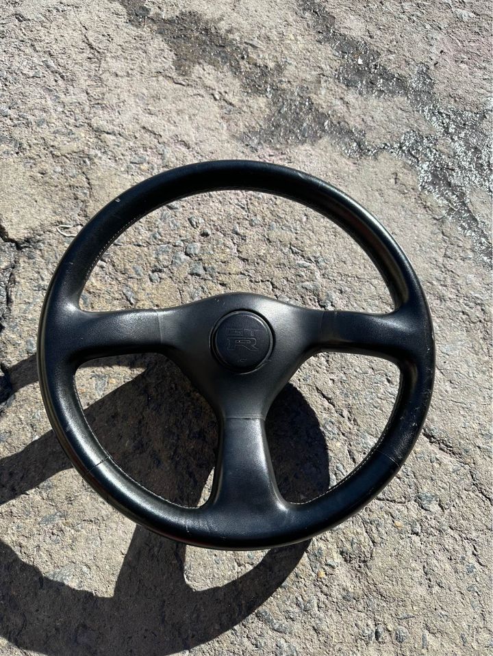 NISSAN SKYLINE R32 GTR STEERING WHEEL – Import Parts & Mechanical